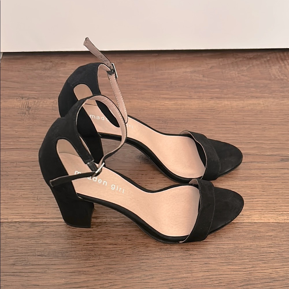 Madden Girl Black High heels✨